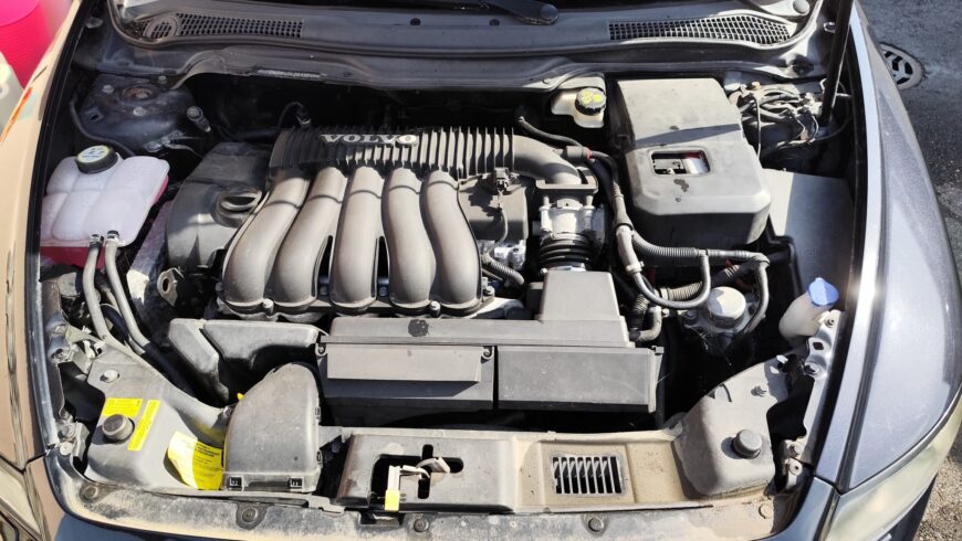 Volvo V50 2.4i