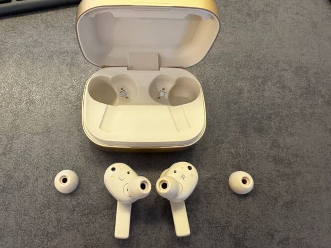 Bang & Olufsen Kopfhörer Neu – Gold Edition