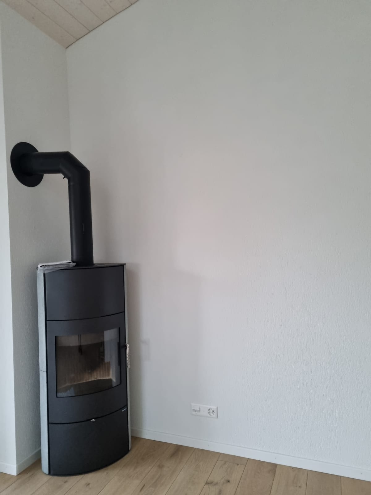 Superbe Appartement de 5.5 Pièces Neuf à Savigny dans villa