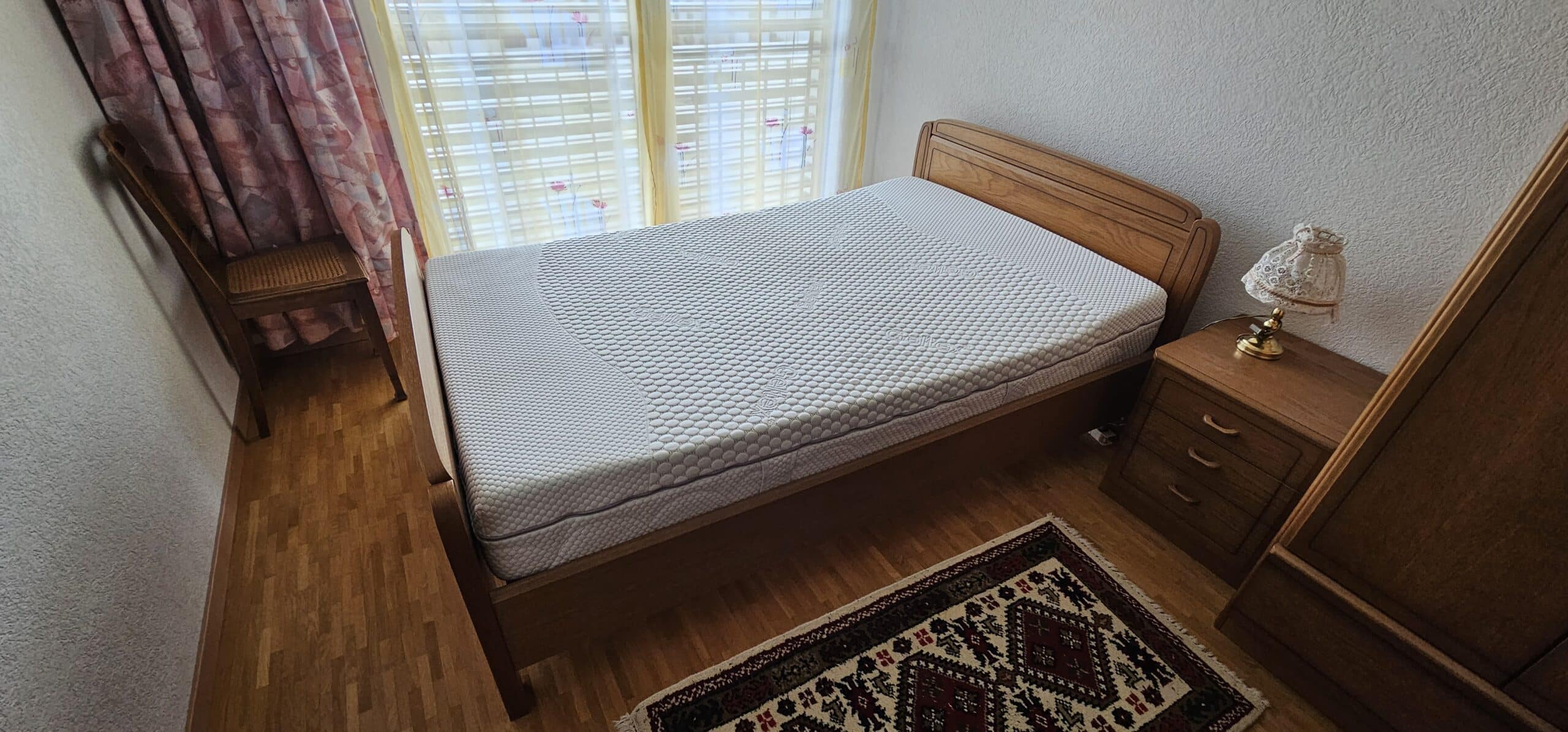 Vaisselier et salon à donner