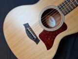 Superbe guitare acoustique Taylor GSmini.