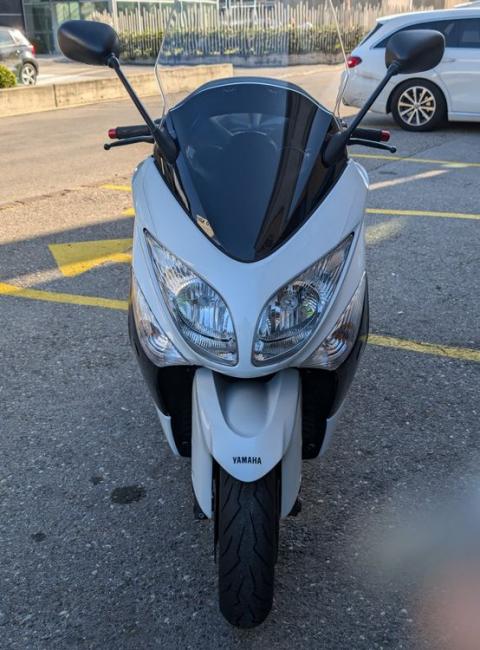 YAMAHA TMAX XP 2011
