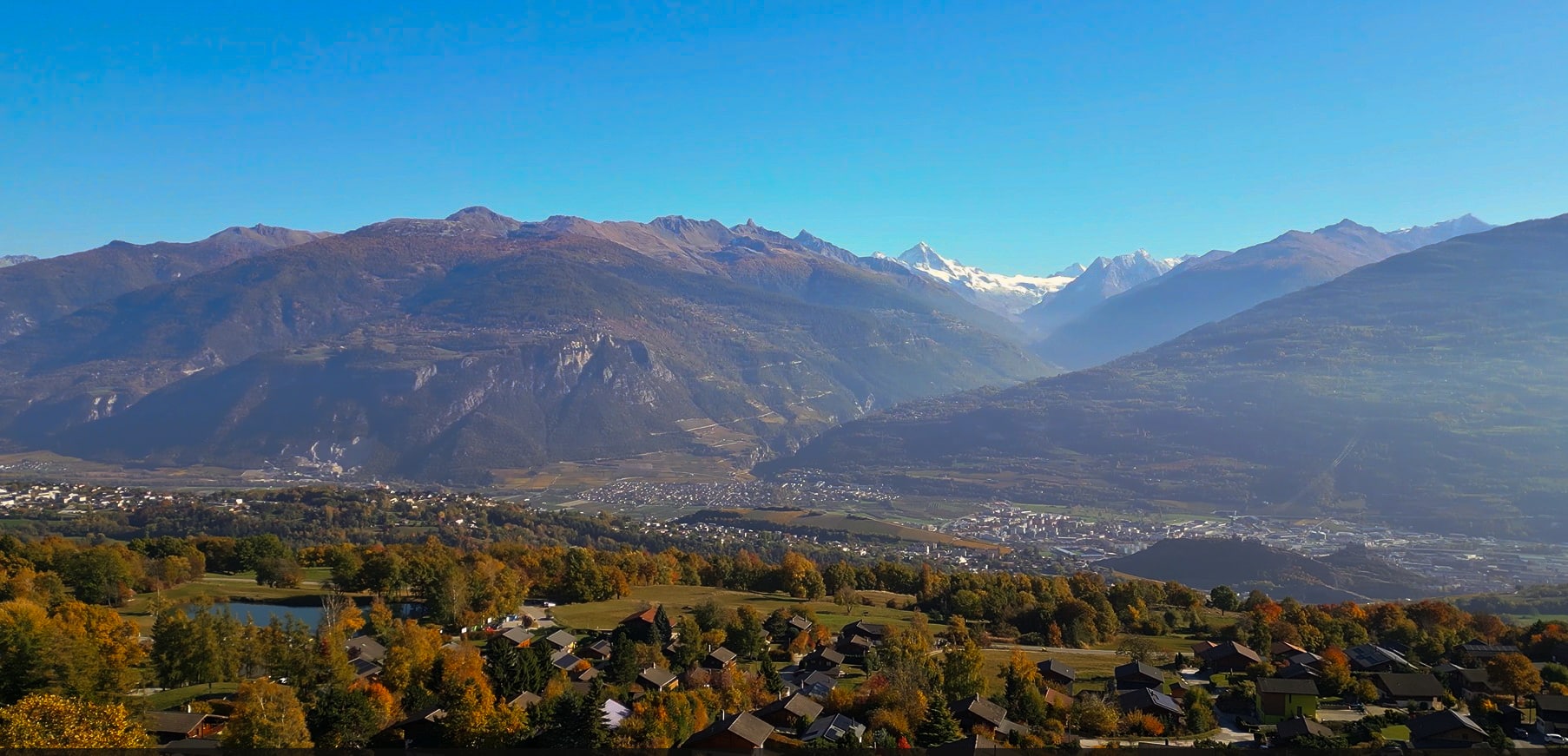 A vendre deux chalets indépendants type raccard Savièse – Valais avec vue panoramique