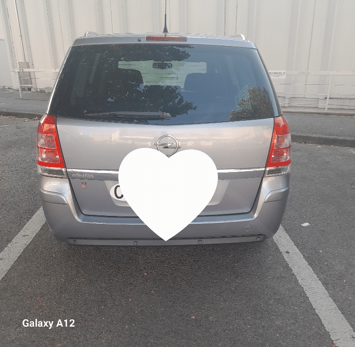 Voiture Opel Zafira à vendre