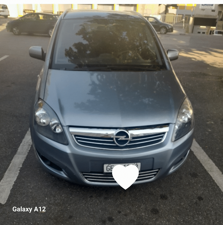 Voiture Opel Zafira à vendre